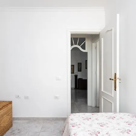 Live Casa Key アパート